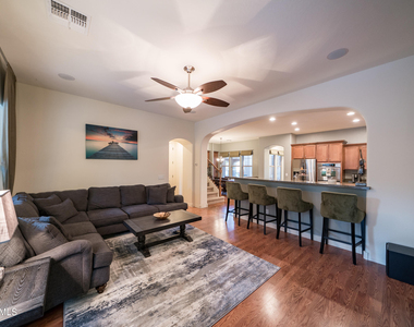 2681 E Hampton Lane - Photo Thumbnail 21