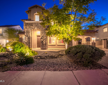 2681 E Hampton Lane - Photo Thumbnail 61