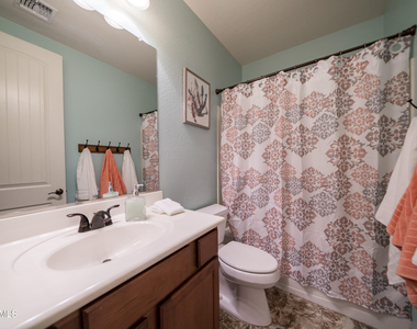 2681 E Hampton Lane - Photo Thumbnail 28
