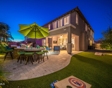 2681 E Hampton Lane - Photo Thumbnail 5