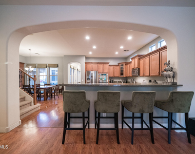 2681 E Hampton Lane - Photo Thumbnail 18