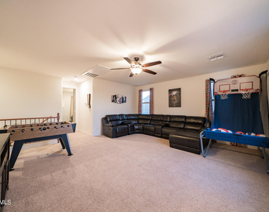 2681 E Hampton Lane - Photo Thumbnail 41