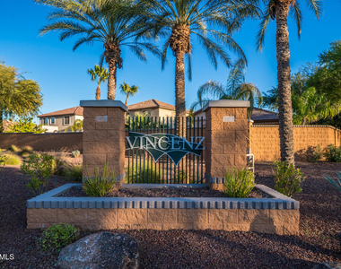 2681 E Hampton Lane - Photo Thumbnail 83