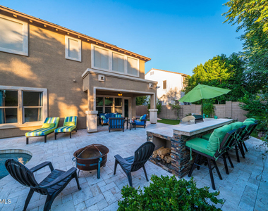2681 E Hampton Lane - Photo Thumbnail 74