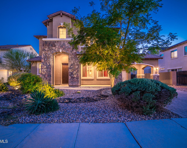 2681 E Hampton Lane - Photo Thumbnail 80