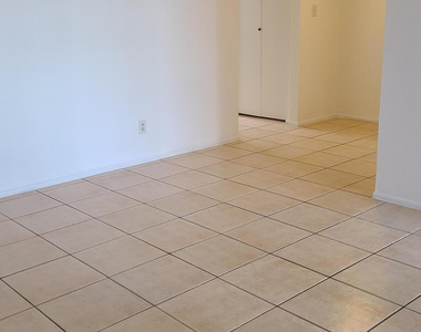 1345 E Campbell Avenue - Photo Thumbnail 4