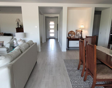 4331 Greenhorn Way - Photo Thumbnail 2