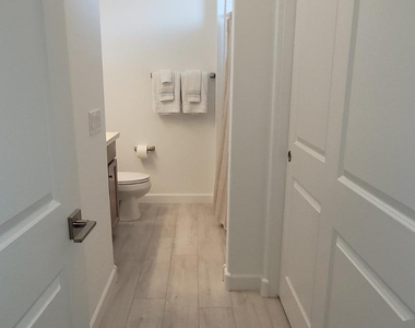 4331 Greenhorn Way - Photo Thumbnail 8