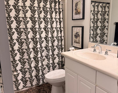 5104 N 32nd Street - Photo Thumbnail 34