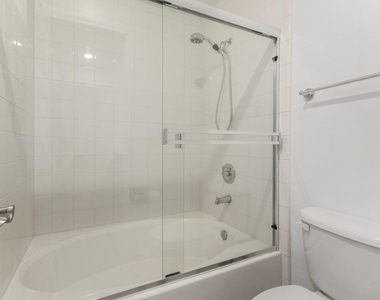 5104 N 32nd Street - Photo Thumbnail 43