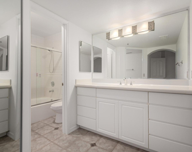 5104 N 32nd Street - Photo Thumbnail 36