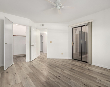 5104 N 32nd Street - Photo Thumbnail 15