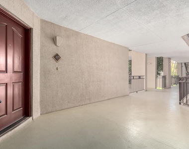 5104 N 32nd Street - Photo Thumbnail 27