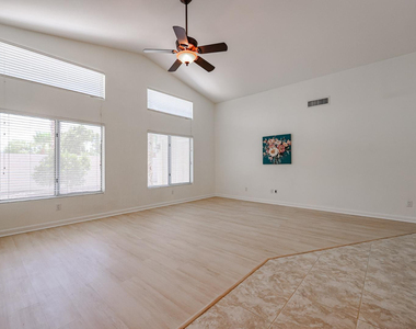 3081 N 148th - Photo Thumbnail 4