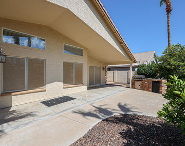 3081 N 148th - Photo Thumbnail 40