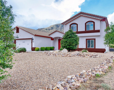 6422 E Saddlehorn Circle - Photo Thumbnail 45