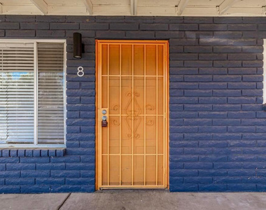 1826 N 51st Street - Photo Thumbnail 1