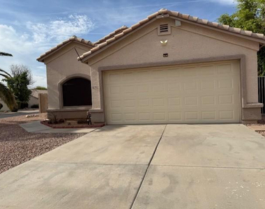 9427 W Ironwood Drive - Photo Thumbnail 19