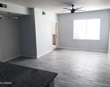 5302 E Van Buren Street - Photo Thumbnail 10