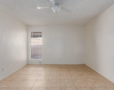 615 N Arrowhead Drive - Photo Thumbnail 10
