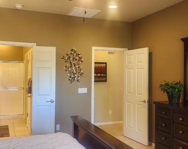 20669 N 266th Avenue - Photo Thumbnail 8