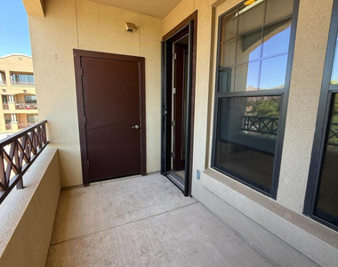 7291 N Scottsdale Road - Photo Thumbnail 13