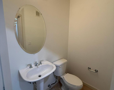 7291 N Scottsdale Road - Photo Thumbnail 5