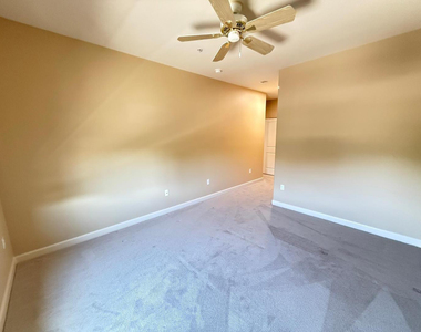 7291 N Scottsdale Road - Photo Thumbnail 11