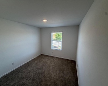 1473 E Jaycie Drive - Photo Thumbnail 47