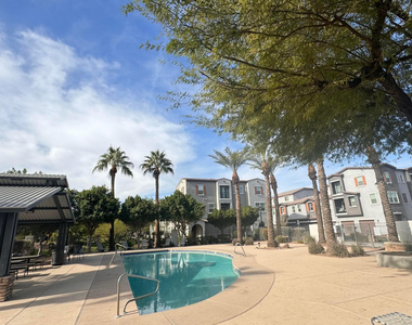 2330 E Huntington Drive - Photo Thumbnail 19