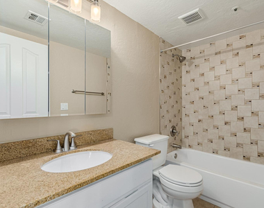 14145 N 92nd Street - Photo Thumbnail 21