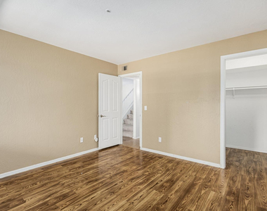 14145 N 92nd Street - Photo Thumbnail 14