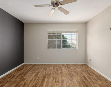 14145 N 92nd Street - Photo Thumbnail 17