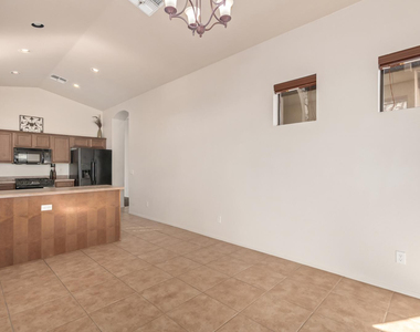 6850 E Pearl Street - Photo Thumbnail 29