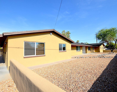1119 N 35th Street - Photo Thumbnail 6