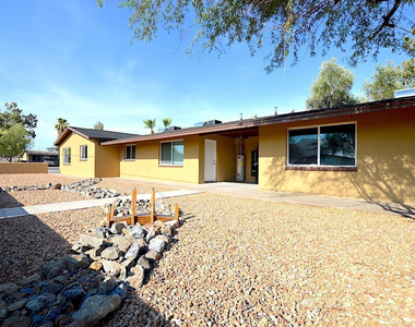 1119 N 35th Street - Photo Thumbnail 1