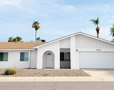 8832 E Lupine Avenue - Photo Thumbnail 9