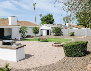 8832 E Lupine Avenue - Photo Thumbnail 28