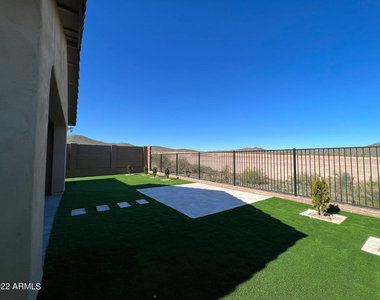 13316 W Red Range Way - Photo Thumbnail 19