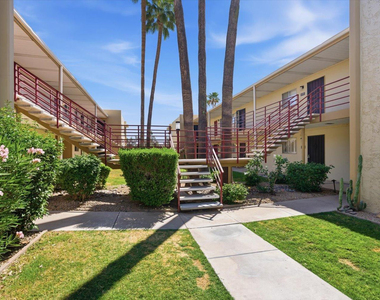 4600 N 68th Street - Photo Thumbnail 9