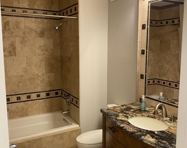 19777 N 76th Street - Photo Thumbnail 5