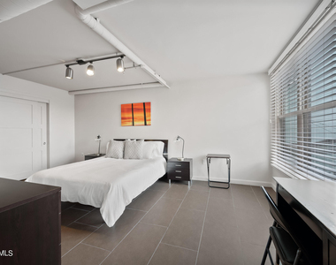 535 W Thomas Road - Photo Thumbnail 17