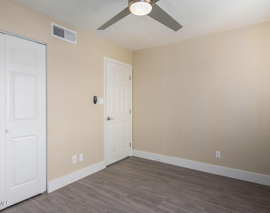 3016 N 37th Street - Photo Thumbnail 24
