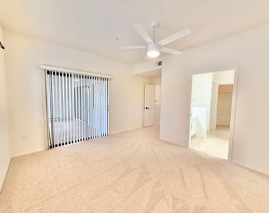 9455 E Raintree Drive - Photo Thumbnail 7
