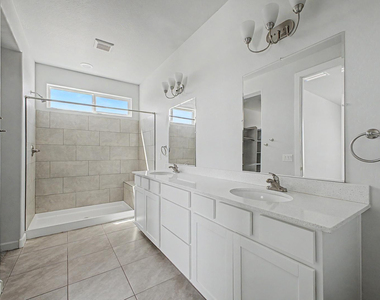 13316 S 190th Avenue - Photo Thumbnail 4