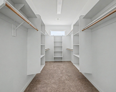 13316 S 190th Avenue - Photo Thumbnail 3