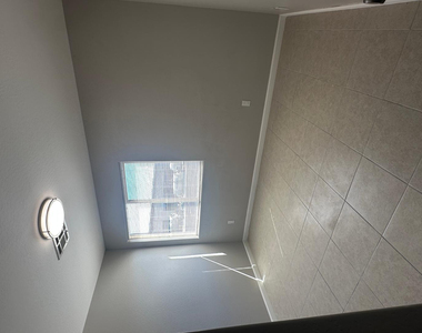 1714 S 5th Street - Photo Thumbnail 7
