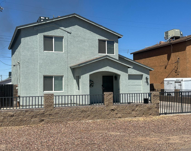 1714 S 5th Street - Photo Thumbnail 2