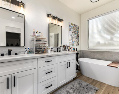 2707 W Lamar Road - Photo Thumbnail 79