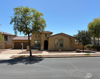 20973 W Cora Vista - Photo Thumbnail 2